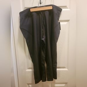Black Easy Capri‎ Workout Pants Size 2X